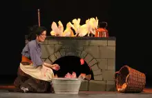 Drei Haselnüsse für Aschenbrödel Drei Haselnüsse für Aschenbrödel